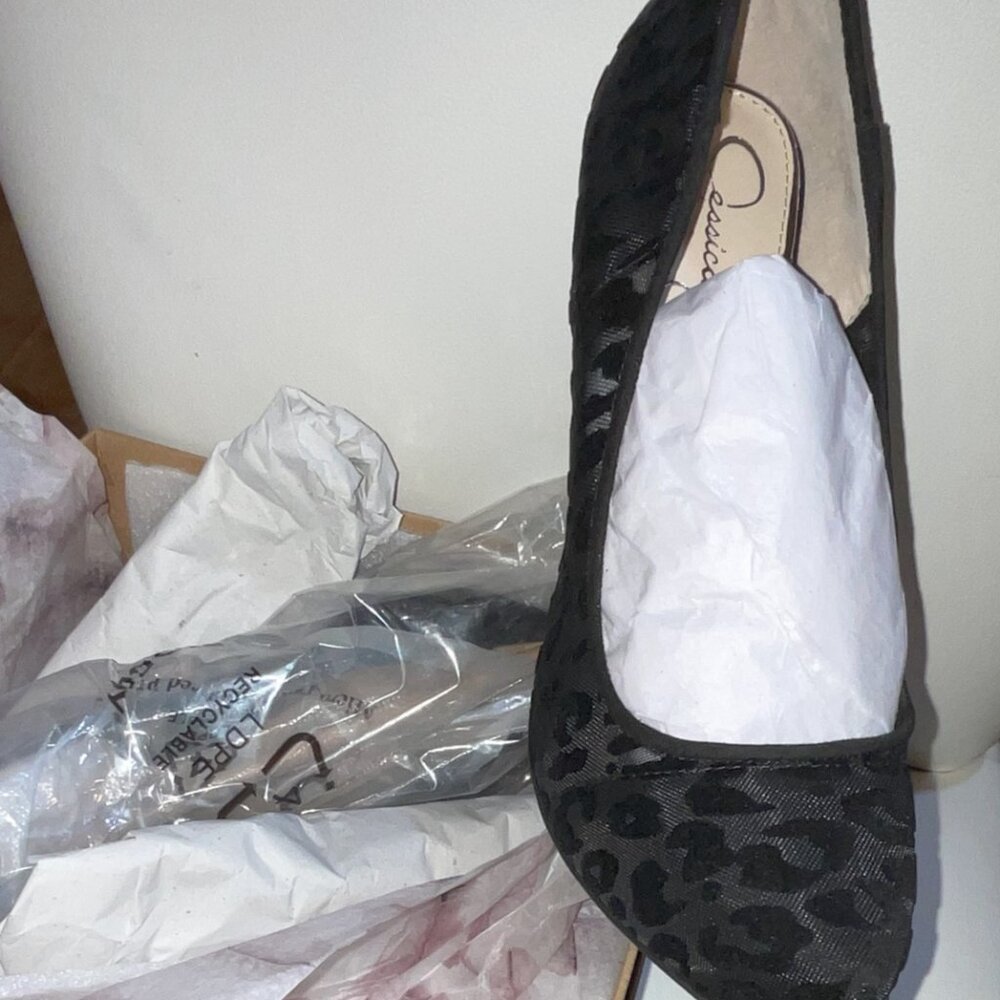 Jessica Simpson “Piercey” Parisah3 black leopard flocked mesh heels
